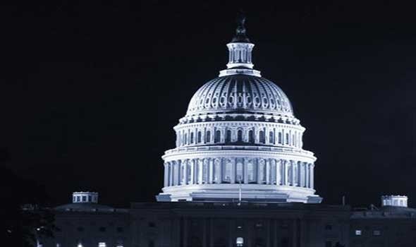 الكونغرس الأميركي يتجنب إغلاق الحكومة ويقر مشروع ميزانية بـ 12 تريليون دولار