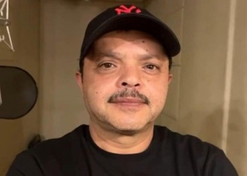 المغرب اليوم - محمد هنيدي يمنع تصوير جنازة شقيقه ونقابة الصحفيين ترد