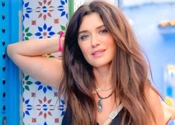 المغرب اليوم - أسماء جلال تتحدث عن عملها مع غادة عادل وكيف تتعامل مع السوشيال ميديا