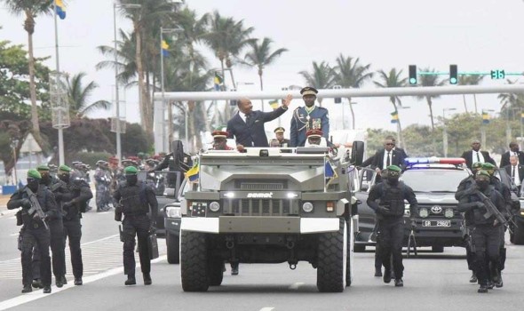 المغرب اليوم - الغابون عملاق النفط في أفريقيا حكمها 3 رؤساء أخرهم بونغو الذي نجا من محاولة انقلاب سابقة