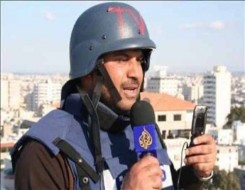 المغرب اليوم - مقتل عدد من أفراد أسرة وائل الدحداح مراسل الجزيرة في قطاع غزة وهو على الهواء مباشرة