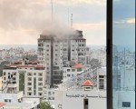 المغرب اليوم - احتفالات في عدة دول بانتصار المقاومة في غزة واحتفاء حذر في الضفة باتفاق وقف إطلاق النار بالقطاع1729196/314