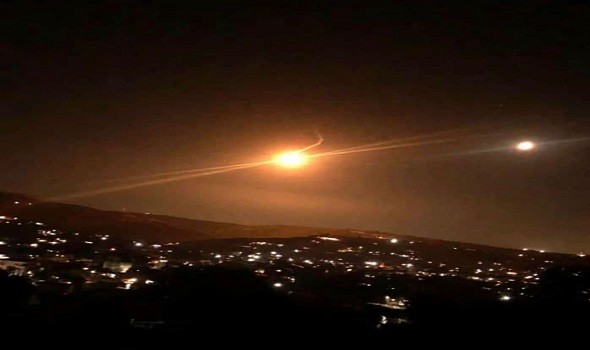 المغرب اليوم - قوات الاحتلال الإسرائيلي تقصف لبنان بصاروخ موجه بعيد المدي