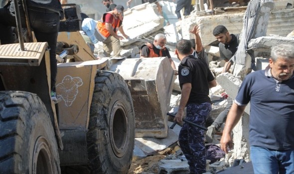 المغرب اليوم - استشهاد 5 فلسطينيين وإصابة آخرين بجروح خلال قصف لطيران الاحتلال في غزة