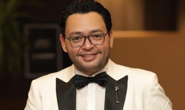 تكريم أحمد رزق عن مسلسل اللون الأزرق