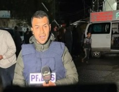 المغرب اليوم - مراسل تلفزيون فلسطين عمر الداهودي يسقط أرضًا على الهواء