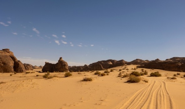 المغرب اليوم - العلا على خريطة السياحة العالمية إرث تاريخي يتألّق برؤية السعودية 2030
