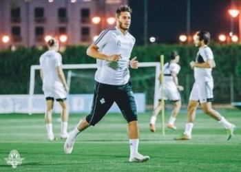 المغرب اليوم - القبض على رمضان صبحي في مطار القاهرة أثناء العودة من تركيا