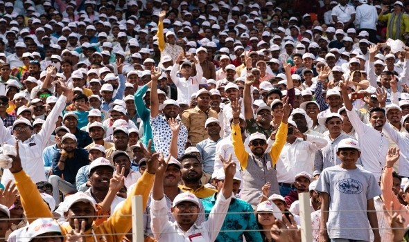 المغرب اليوم - عرقلة الملاحة في مضيق هرمز تهدد بإغلاق المطاعم في الدولة الأكثر سكانًا بالعالم