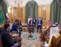 المغرب اليوم - ترمب يعلن رفع العقوبات عن سوريا تجاوبا مع طلب سعودي ويبدأ خطوات لتطبيع العلاقات