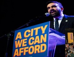 المغرب اليوم - المرشح المسلم ممداني يقترب من منصب عمدة نيويورك وسط جدل حول أفكاره الاشتراكية