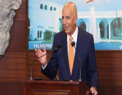 المغرب اليوم - المبعوث الأميركي توم براك يؤكد من بيروت أن لبنان مفتاح السلام في الشرق الأوسط و