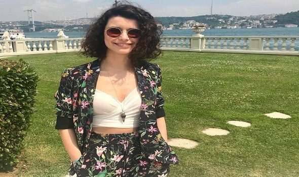 المغرب اليوم - خسائر فادحة تطال كنوز بيرين سات وكنان دوغلو بعد احتراق منزلهما