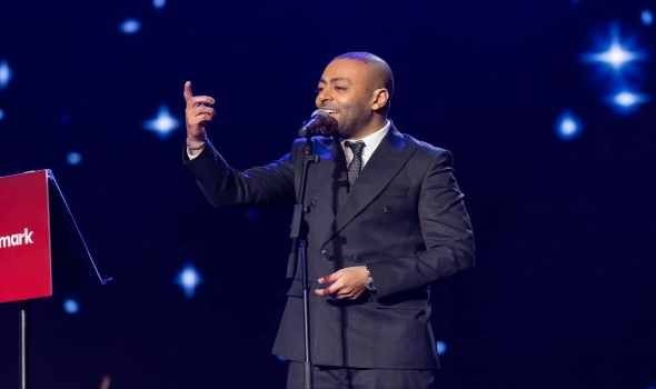 المغرب اليوم - عاشور ينفي كل ما أشيع عن وجود حفل له في دار الأوبرا المصرية خلال الفترة الحالية