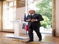 المغرب اليوم - الحكومة الفرنسية تسقط بعد تصويت النواب بسحب الثقة من رئيس الوزراء