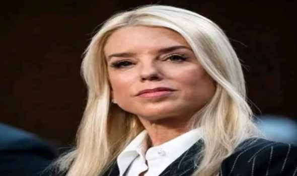 المغرب اليوم - وزيرة العدل الأميركية ترفض الاعتذار لضحايا إبستين وتدافع عن ترامب