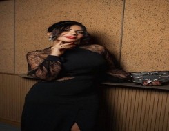 المغرب اليوم - منى زكي تتألق بإطلالات ساحرة على السجادة الحمراء