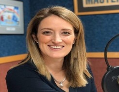 المغرب اليوم - الاتحاد الأوروبي يحظر دخول ممثلي الحكومة الإيرانية إلى مباني البرلمان وطهران تؤكد استعدادها للحرب وللمفاوضات