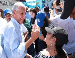 المغرب اليوم - نصري عصفورة الفلسطيني الأصل رئيسا لهندوراس و ترامب يرَحب بفوزه