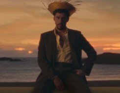 المغرب اليوم - باد باني منتقد ترمب يحقق فوزاً تاريخياً في غرامي ويصبح أول فنان إسباني اللغة يحصد جائزة ألبوم العام