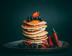 المغرب اليوم - ميني بان كيك بالعسل والفواكه