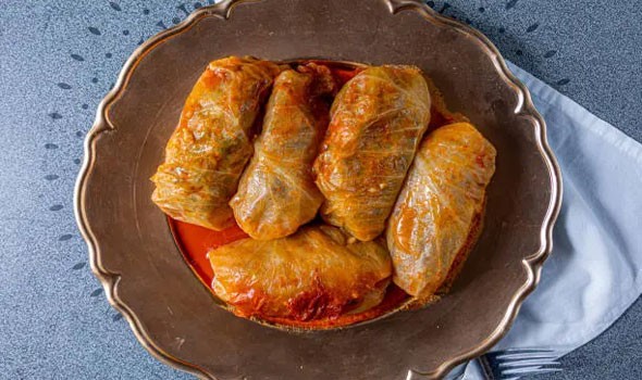 محشي الملفوف على الطريقة الشرقية