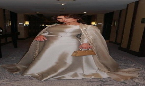 النيود عنوان الترف الهادئ لإطلالات عيد الفطر بإلهام من النجمات