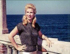 المغرب اليوم - الداخلية المصرية تنهي أزمة إنسانية لابنة شقيقة الفنانة صباح بعد رسالة مؤثرة