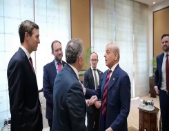 المغرب اليوم - رئيس الوزراء محمد شهباز شريف محتمعاً مع الوفد الإيراني و ترأسه رئيس مجلس الشورى محمد باقر قاليباف و وزير الخارجية عباس عراقجي