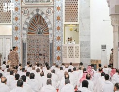 المغرب اليوم - ملايين الحجاج يتوافدون إلى عرفات لأداء الركن الأعظم وسط إجراءات تنظيمية وصحية مشددة