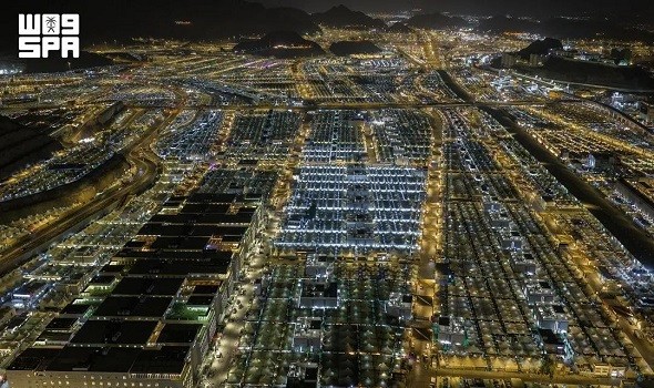 المغرب اليوم - منى تستقبل ملايين الحجاج في يوم التروية وسط أكبر منظومة موسمية لإدارة الحشود والخدمات في العالم