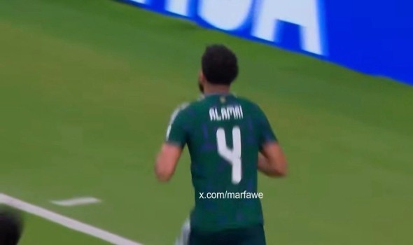 المغرب اليوم - عبدالإله العمري يمنح السعودية التقدم أمام الأوروغواي في الشوط الأول