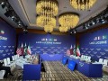 المغرب اليوم - الجولة الأولى من محادثات سويسرا تنتهي بتهديدات أمريكية واحتجاجات إيرانية