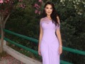 المغرب اليوم - النجمات يتألقن بأجمل فساتين السهرة خيارات ملهمة بين السحر الهندي وفخامة بيروت