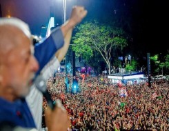 المغرب اليوم - لولا دا سيلفا يحسم الانتخابات البرازيلية التاريخية ويرفض التبعية لسياسات واشنطن